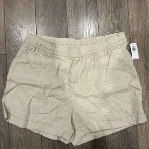 Old Navy Women’s Beige Linen Blend Shorts